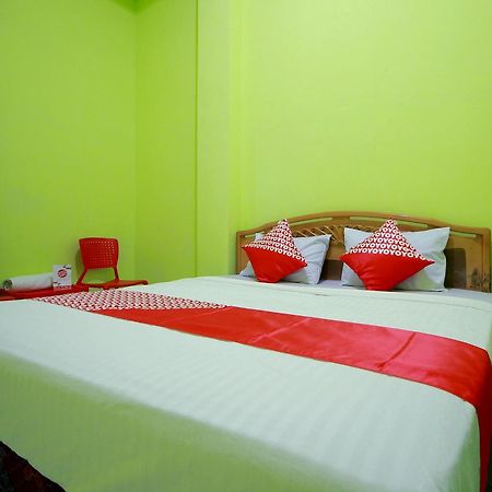 Oyo 2585 Sherren Guest House Lubuklinggau Exterior foto